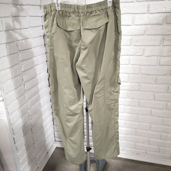 Aeropostale Men's Size Large Army Green Lightweight Wide Leg Cargo Pants - Picture 2 of 12